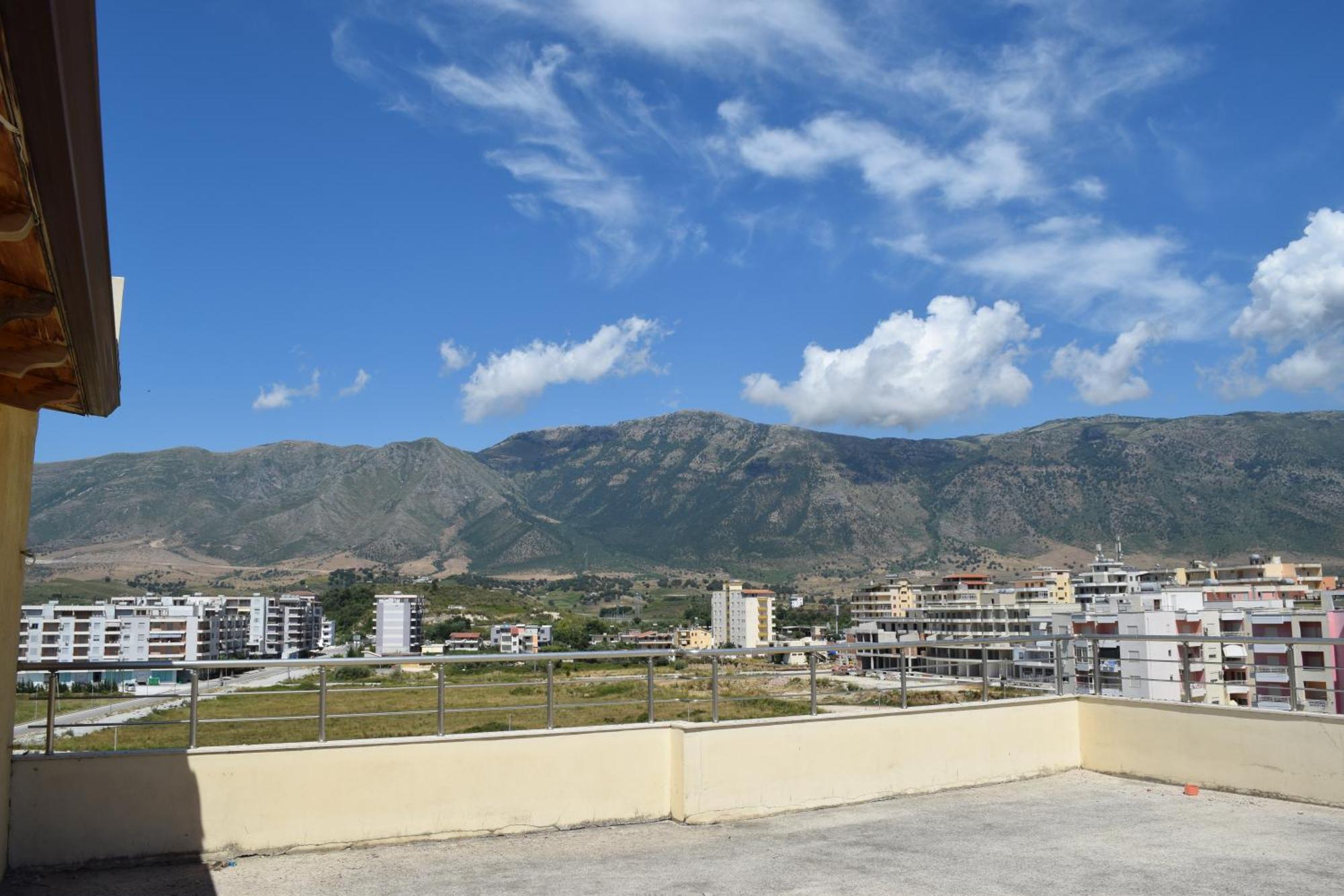 אוריקום 360 Degree Sea & Mountain Panorama View Apartments With Grand Terrace מראה חיצוני תמונה