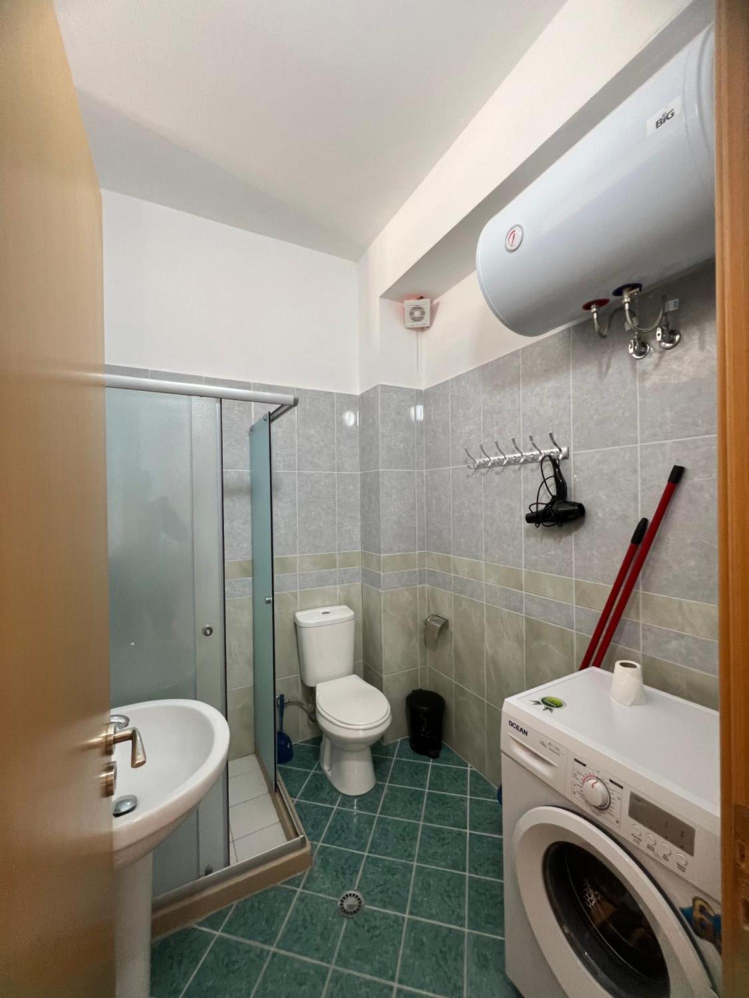 אוריקום 360 Degree Sea & Mountain Panorama View Apartments With Grand Terrace מראה חיצוני תמונה